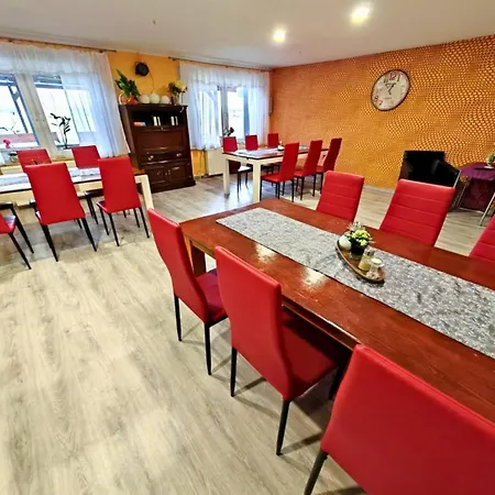 아파트 Family-friendly In The Oderbruch